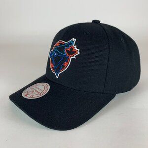 Toronto Blue Jays MLB Retro Black Mitchell & Ness Pro Crown Fit Snapback Hat New
